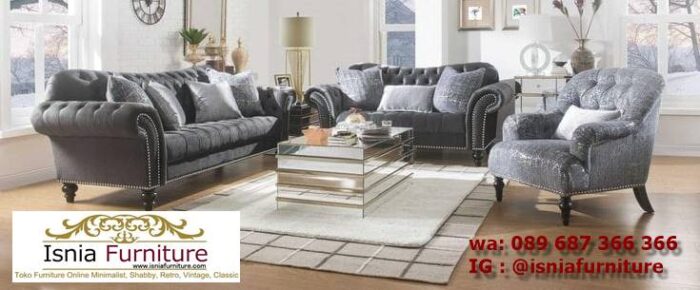 sofa-ruang-tamu-mewah-dengan-set-meja-tamu-minimalis-700x290 Sofa Elegan Mewah Berkualitas Bagus Di Indonesia